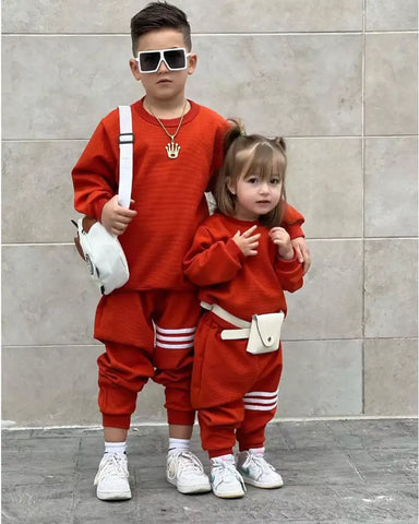 Orange Striped Tracksuit Set – Unisex 2–7Y Orange Striped Tracksuit Set – Unisex 2–7Y
