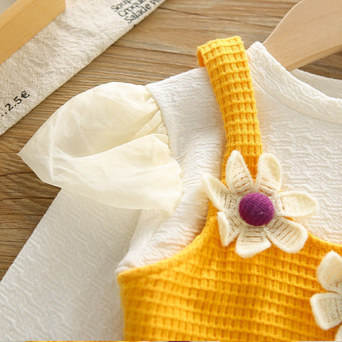 3-Piece Kids Daisy Outfit with Denim Skirt β Yellow or Pink (1-5 Years) 3-Piece Kids Daisy Outfit with Denim Skirt β Yellow or Pink (1-5 Years)