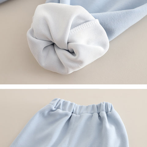 2-Piece Kids Light Blue Outfit with Heart & Bunny Detail (1-5 Years) 2-Piece Kids Light Blue Outfit with Heart & Bunny Detail (1-5 Years)